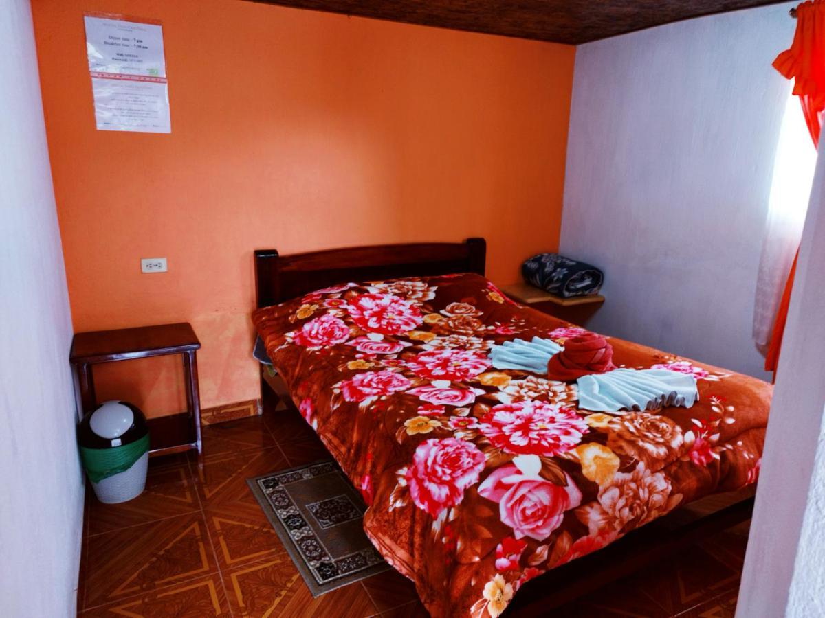 Hostal Taita Cristobal Isinlivi Екстер'єр фото